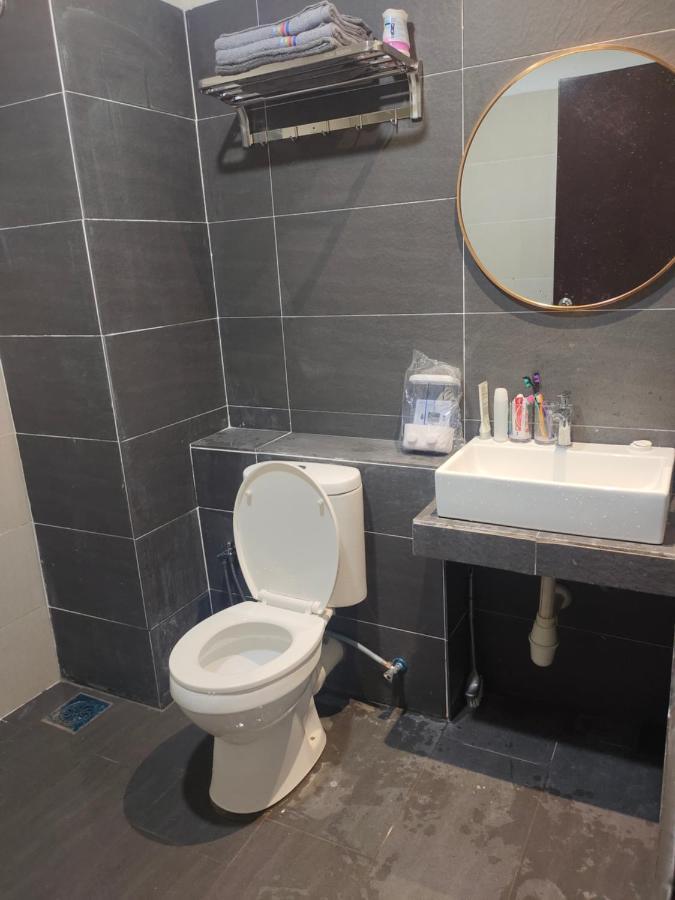 Alish Studio Apartment With Pool, Netflix, Wifi Gua Musang Buitenkant foto