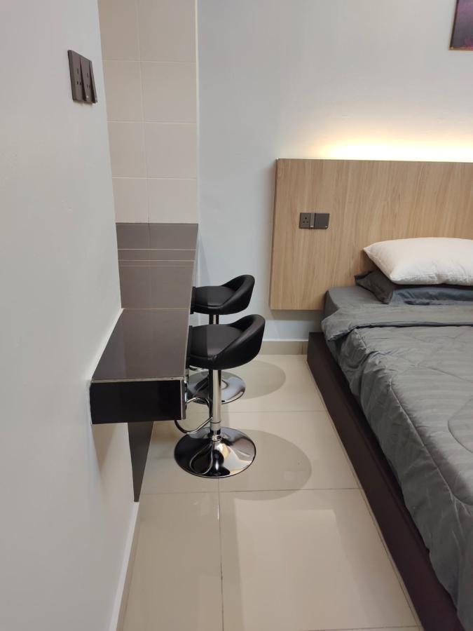 Alish Studio Apartment With Pool, Netflix, Wifi Gua Musang Buitenkant foto