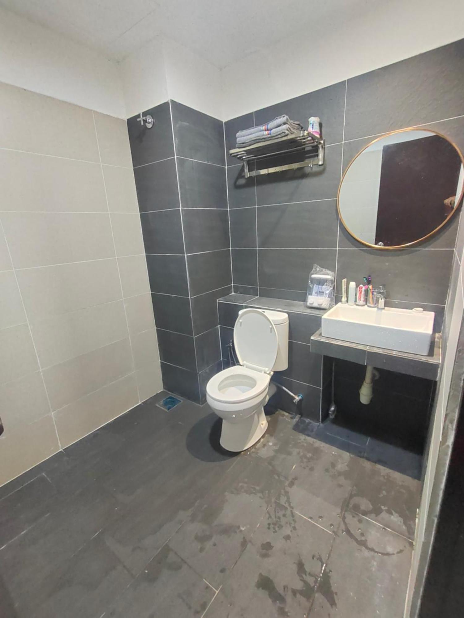 Alish Studio Apartment With Pool, Netflix, Wifi Gua Musang Buitenkant foto